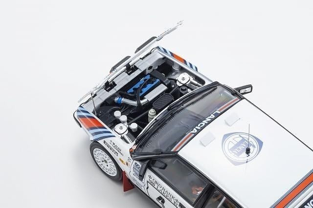 Kyosho KS08960B 1/18 Lancia Delta HF 4WD 1000 Lakes Team Lancia 1987 #4 White