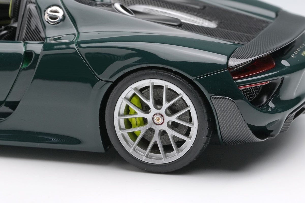 Make Up EIDOLON EM569H 1/43 Porsche 918 Spyder Weissach 2011 Brewster Green