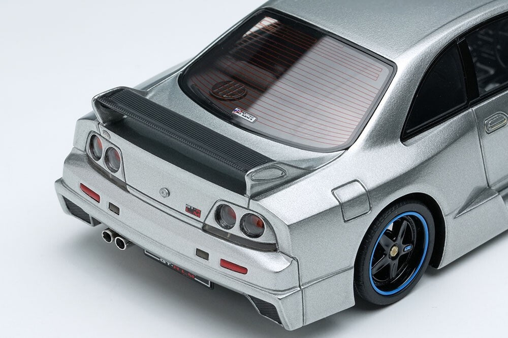 Make Up EIDOLON EM500 1/43 Nissan GT-R LM Road Car 1995 Silver