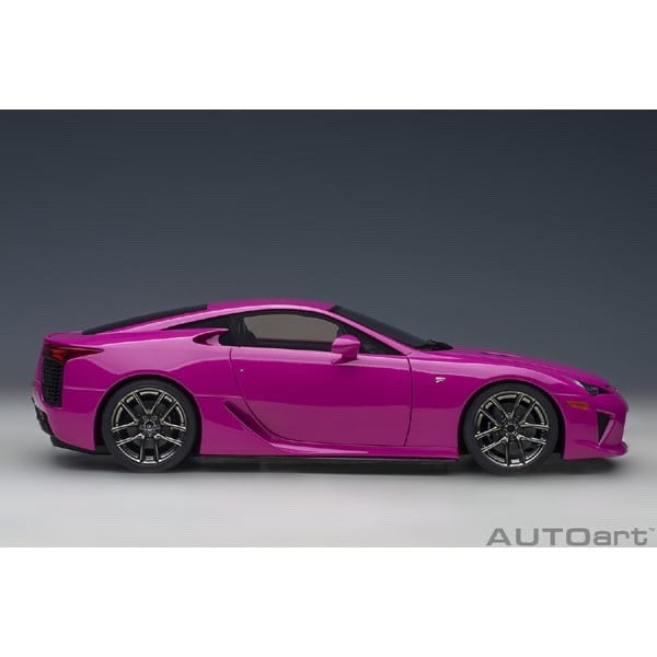 AUTOart 78859 1/18 Lexus LFA “Passionate Pink” Die-Cast Model Car