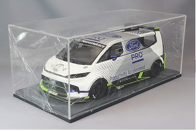 Schuco SC450066300 1/18 Ford Transit Supervan 4 2000HP 2022 Resin