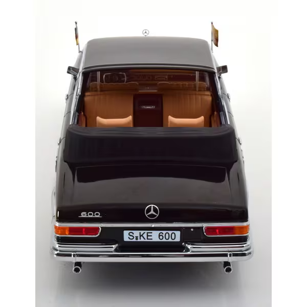 KK Scale KKDC181185 - 1/18 Mercedes 600 W100 Landaulet 1965 Elizabeth II