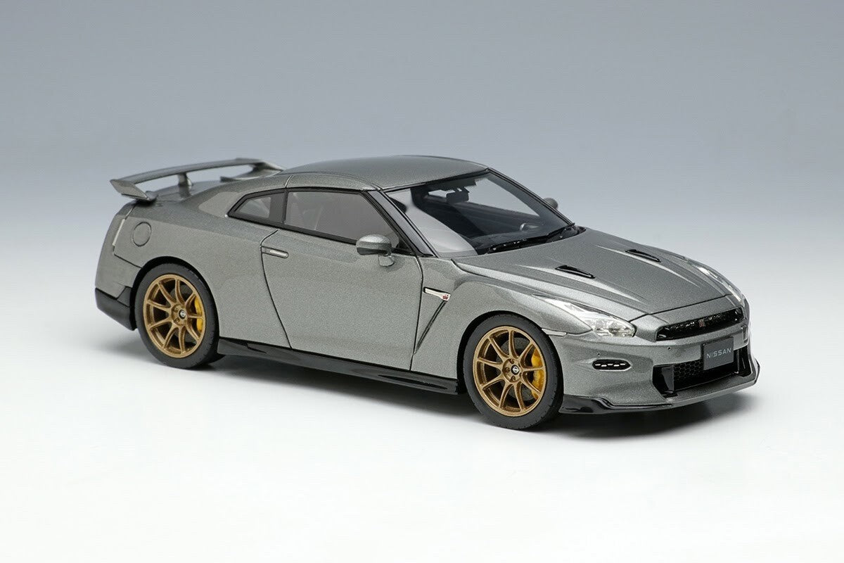 Make Up EIDOLON EM684D 1/43 NISSAN GT-R Premium edition T-spec 2024 Gray
