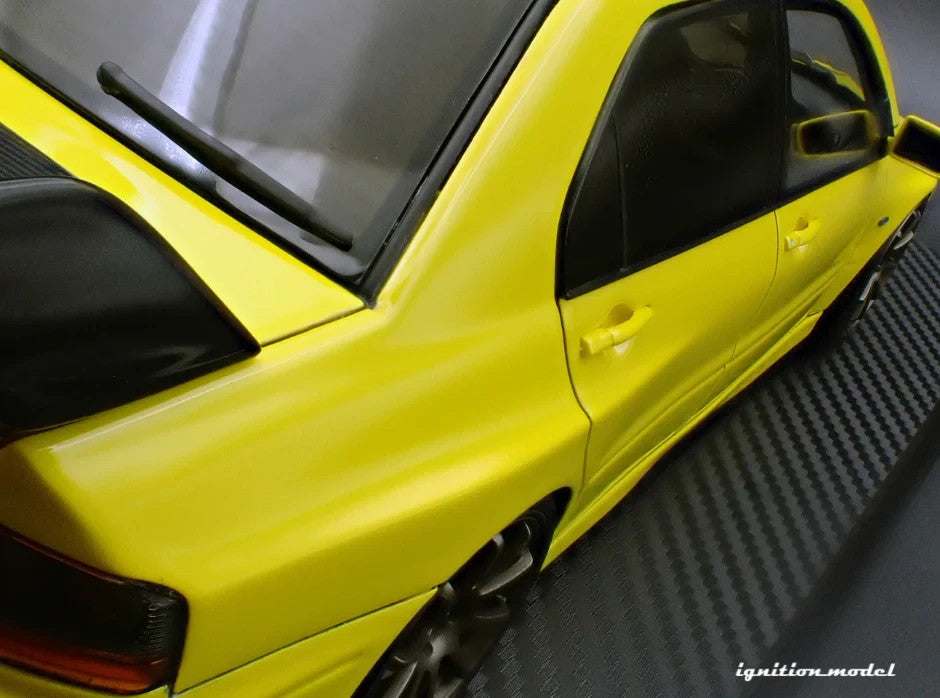 Ignition model IG3837 1/18 Mitsubishi Lancer Evo VIII MR Yellow