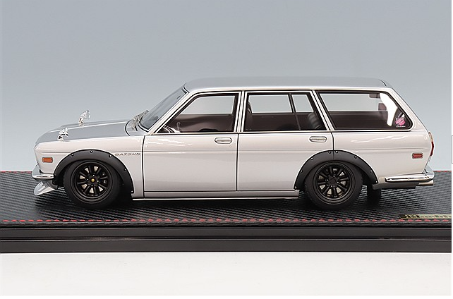 Ignition Model IG3860 1/18 Datsun Bluebird 510 Wagon Silver