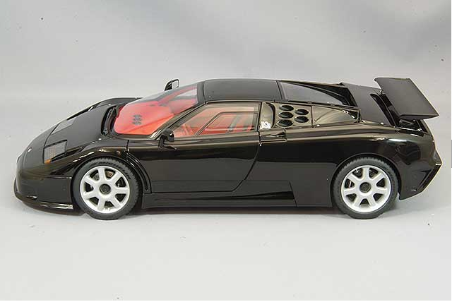 AUTOart 70919 1/18 Bugatti EB110 Super Sport N/A Black