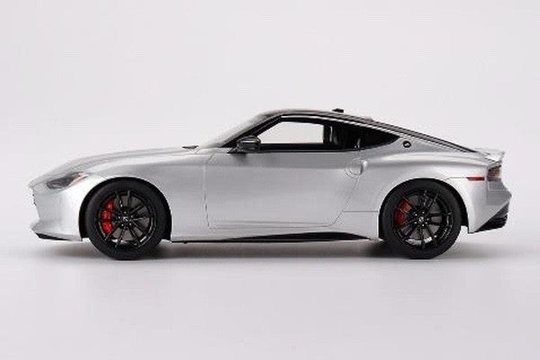 Top Speed TS0400 1/18 Nissan Z Performance 2023 Brilliant Silver LHD Resin