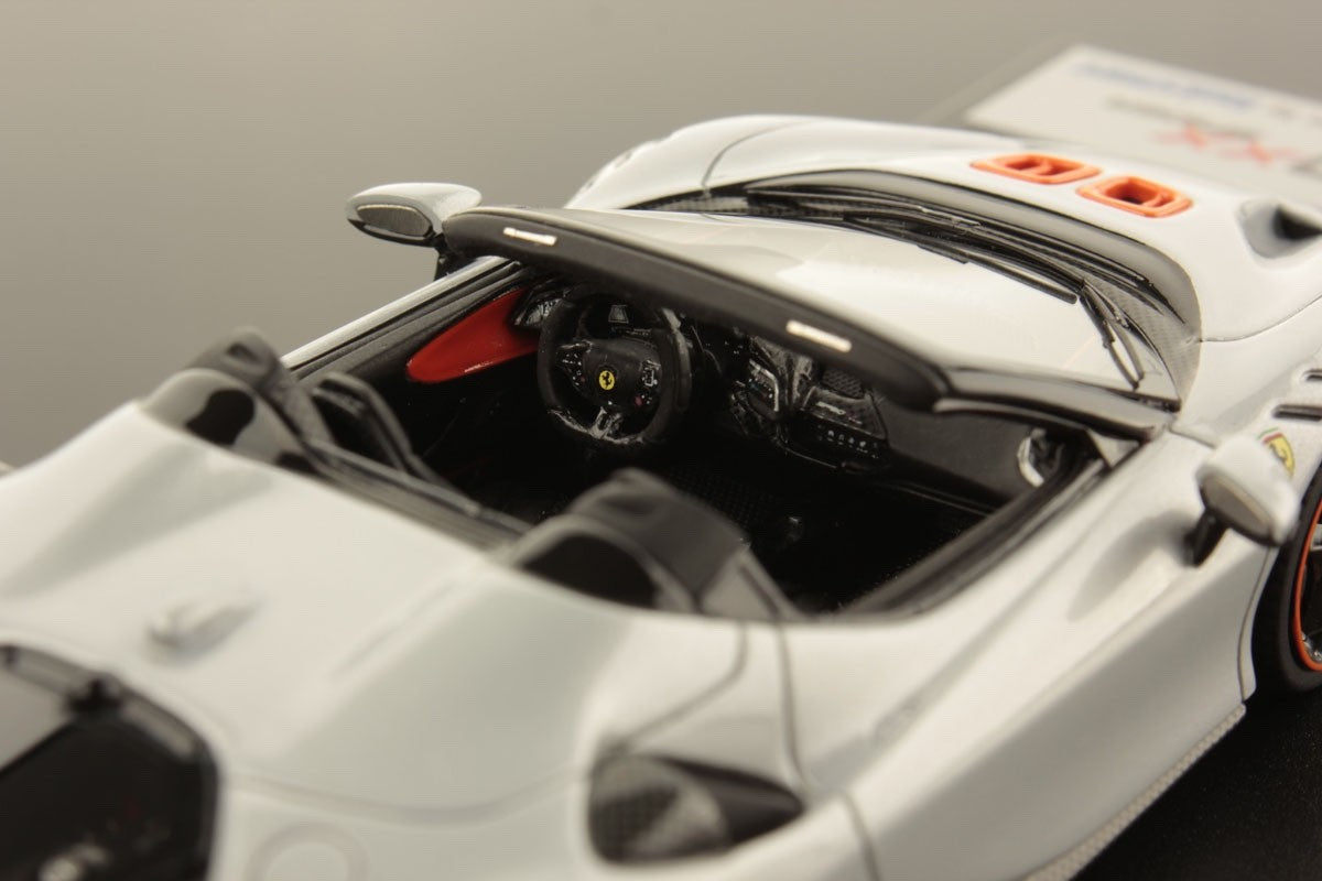 Looksmart LS552C 1/43 Ferrari SF90 XX Spider 2023 Bianco Artico White Resin