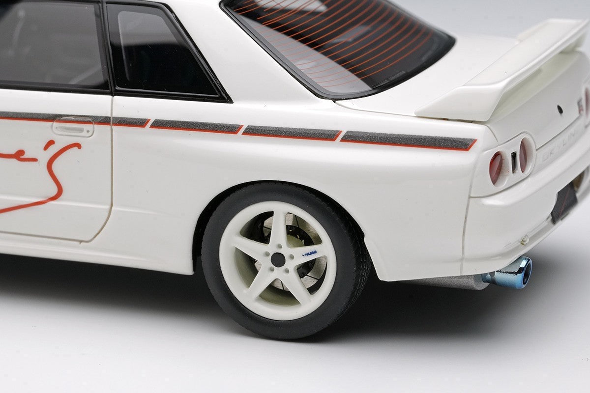 Make Up EIDOLON EM644B 1/43 Mines Skyline GT-R BNR32 N1 White 5-Spoke Wheels