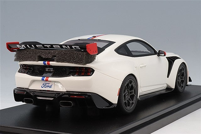GT Spirit GTS956 1/18 Ford Mustang GTD 2025 White Resin