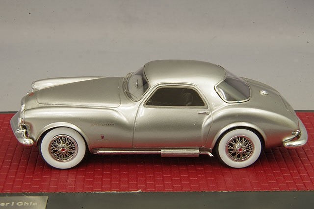 MATRIX MX50403-012 1/43 DeSoto Adventurer I Ghia Concept 1953 Silver Resin