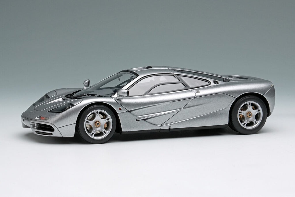 Make Up Eidolon EM748A 1/43 McLaren F1 Road Car 1994 Magnesium Silver