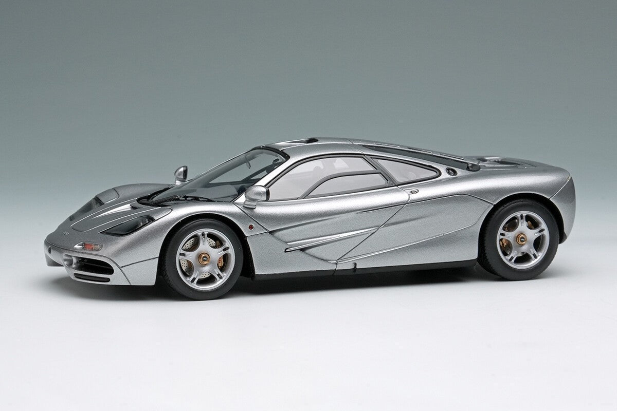 Make Up Eidolon EM748A 1/43 McLaren F1 Road Car 1994 Magnesium Silver