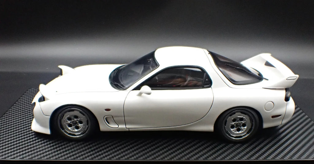 Ignition Model IG3942 1/18 Mazda RX-7 Mazdaspeed FD3S White Resin