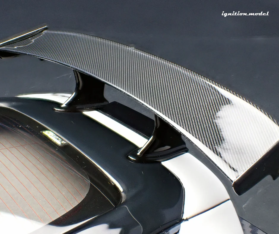 Ignition Model IG3381 1/18 TOP SECRET Nissan Fairlady Z RZ34 White Resin