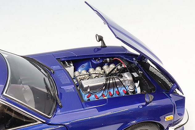 Kyosho KS08220WBL 1/18 Nissan Fairlady Z-L (S30) Coupe Blue Metallic