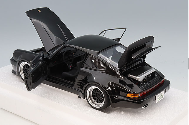 AUTOart 78158 1/18 Porsche 911 930 Turbo Wangan Midnight Blackbird
