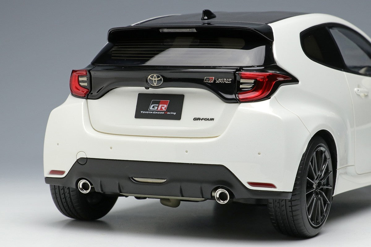 MAKE UP IDEA IM096A 1/18 Toyota GR Yaris RZ 2020 Super White 2 Resin Car