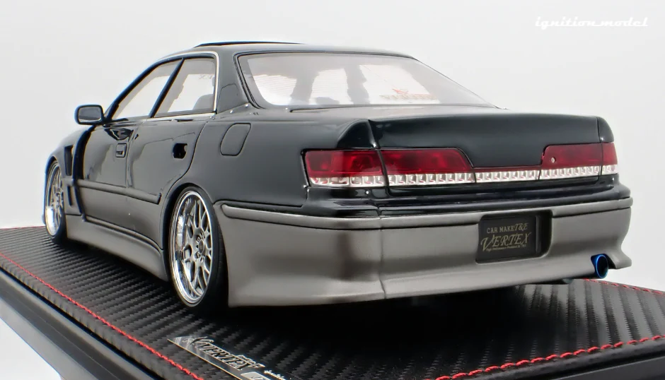 Ignition Model IG3582 1/18 VERTEX Toyota Mark II JZX100 Dark Green Resin