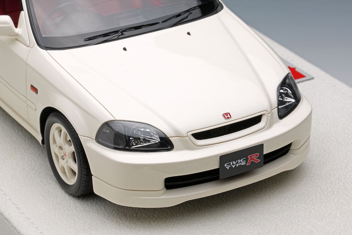 EIDOLON EML115A 1/18 Honda Civic Type R EK9 1997 Championship White Resin