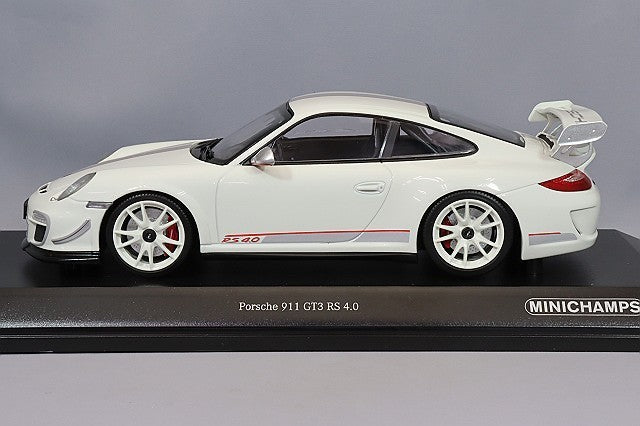 Minichamps MC155062221 1/18 Porsche 911 GT3 RS 4.0 2011 White