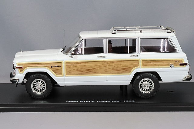 KK Scale KKDC181111 1/18 Jeep Grand Wagoneer 1989 White SUV