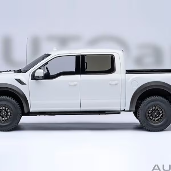 AUTOart 72946 1/18 Ford F-150 Raptor SuperCrew 2019 White Diecast