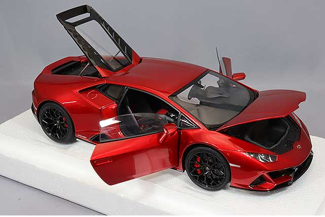 AUTOart 79213 1/18 Composite Lamborghini Huracan EVO 2021 Pearl Red