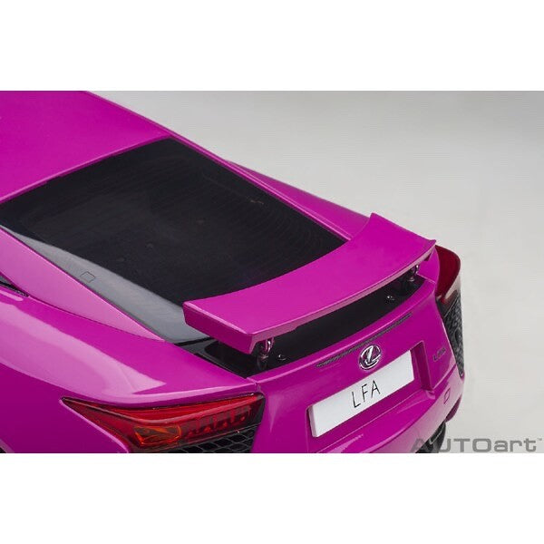 AUTOart 78859 1/18 Lexus LFA “Passionate Pink” Die-Cast Model Car