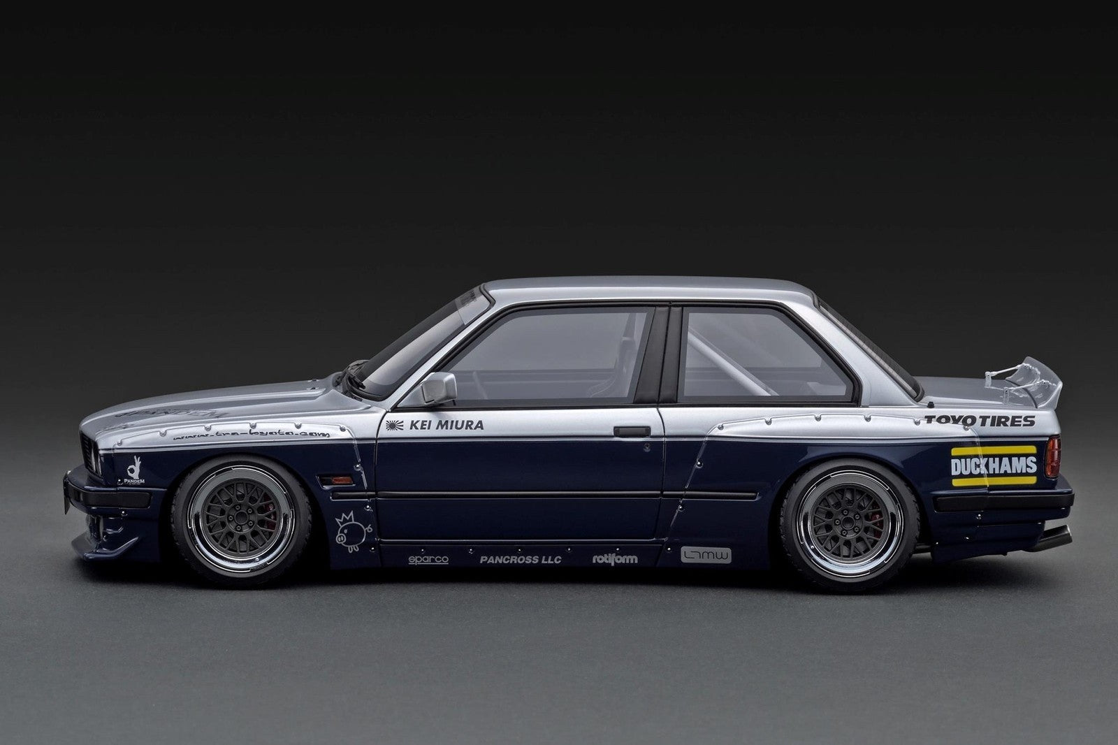 Ignition Model IG3717 1/18 BMW M3 E30 PANDEM 30 Widebody Silver/Blue