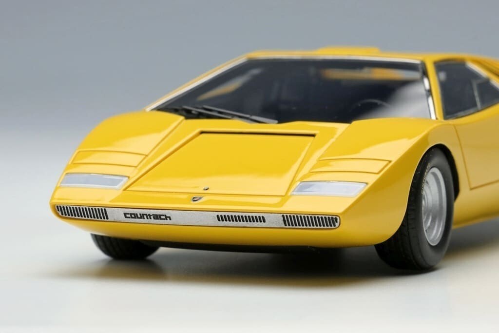 Make Up EIDOLON EM210B 1/43 Lamborghini Countach LP500 Bertone 1971 Late Type