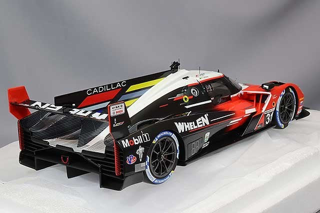 TOP SPEED TS0494 1/18 Cadillac V-Series.R 2023 Sebring Winner #31