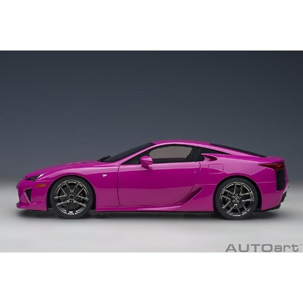 AUTOart 78859 1/18 Lexus LFA “Passionate Pink” Die-Cast Model Car