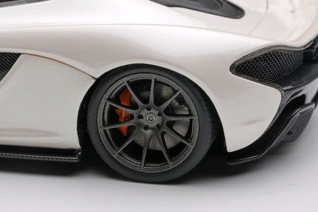 EIDOLON EM741D 1/43 McLaren P1 2013 Pearl White Limited 60pcs