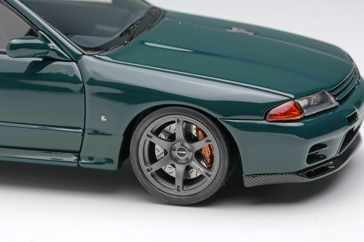 Make Up EIDOLON EM679C 1/43 Mines Skyline GT-R BNR32 Oribe Green