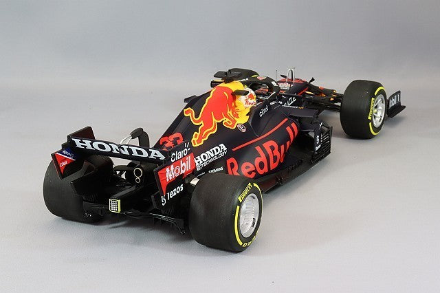 Minichamps MC110211933 1/18 Red Bull RB16B Mexico Winner 2021