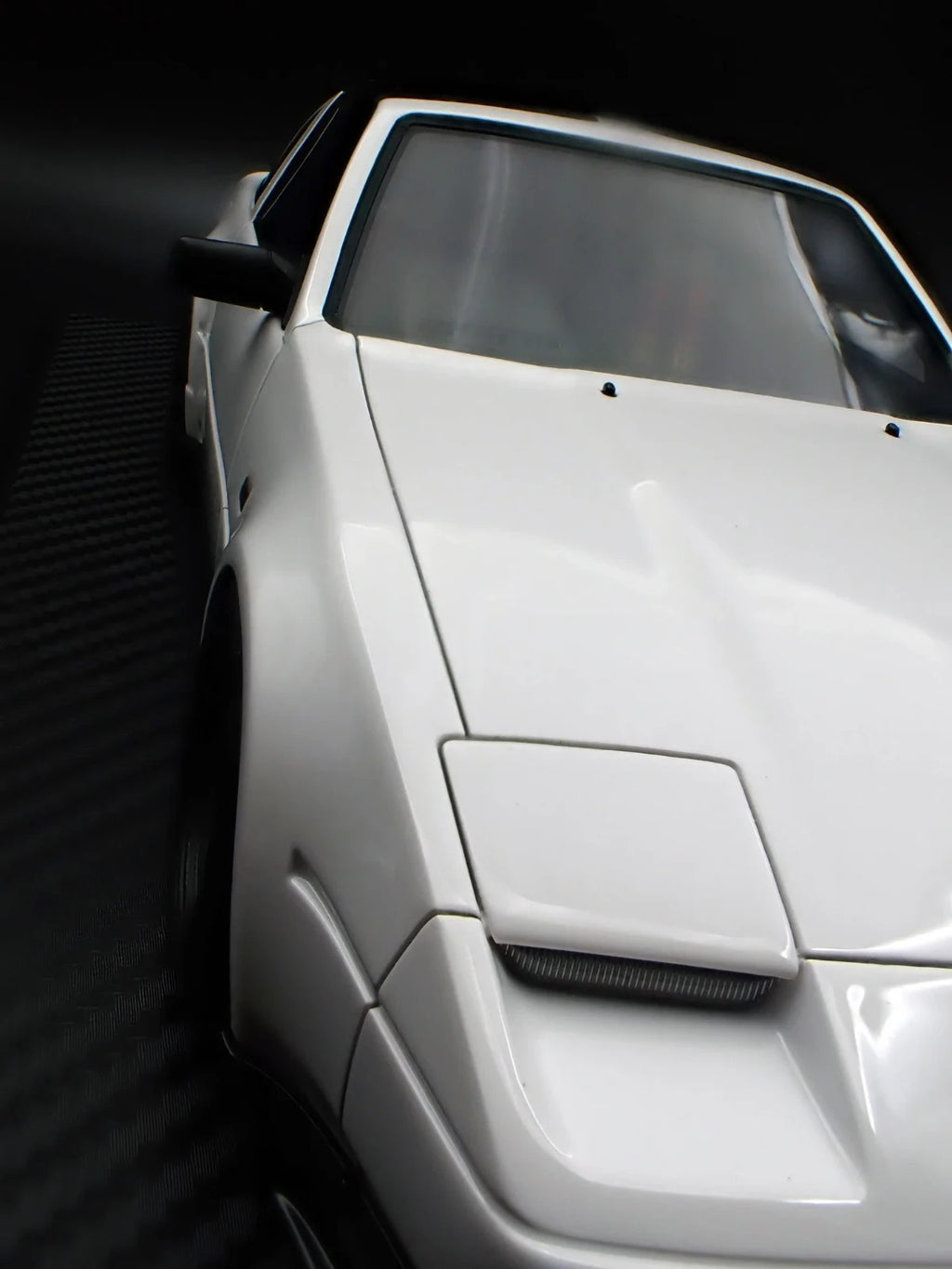Ignition Model IG3894 1/18 Nissan Fairlady Z 300ZR Z31 White Resin