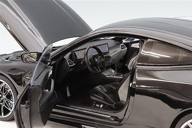 Minichamps MC110020141 1/18 BMW M4 2024 Black Metallic