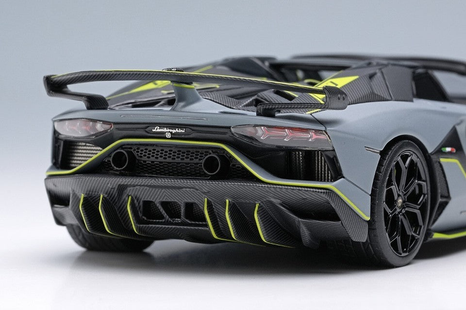 EIDOLON EM517G 1/43 Lamborghini Aventador SVJ 63 Roadster 2019 Grigio Acheso