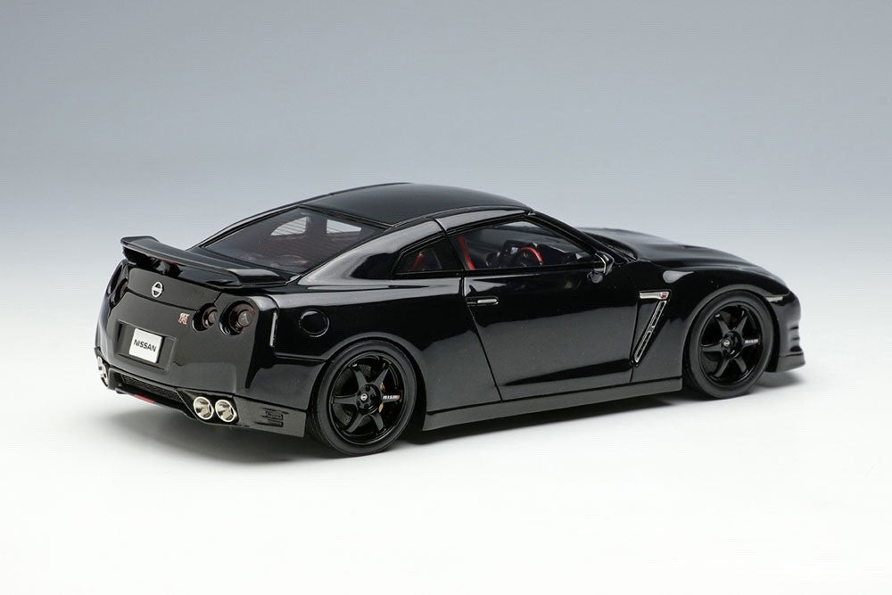 Make Up EIDOLON EM683F 1/43 Nissan GT-R Track Edition Nismo Meteor Flake Black