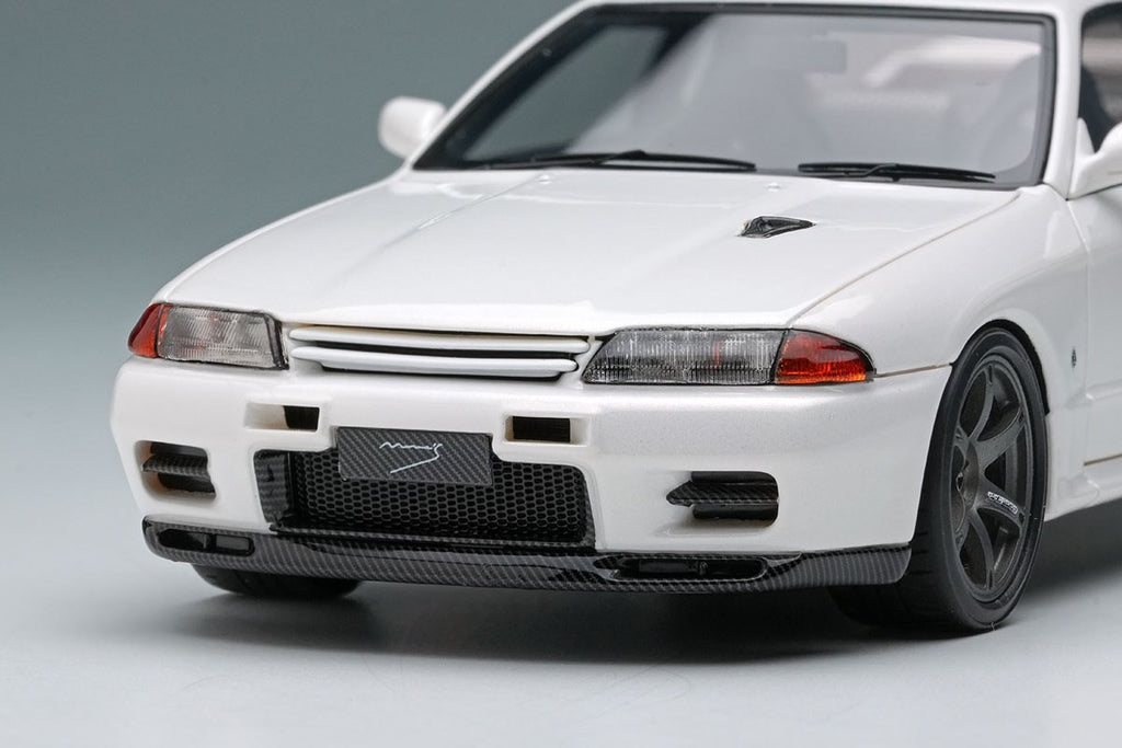 Make Up EIDOLON EM679A 1/43 Mines Nissan Skyline GT-R BNR32 Shiranami White