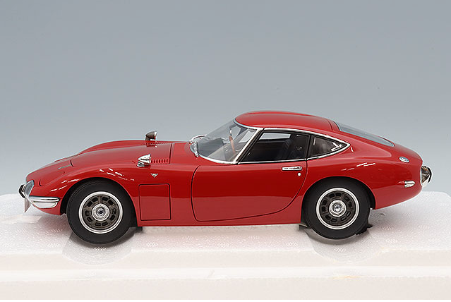AUTOart 79547 1/18 Toyota 2000GT 1967 Red Composite Renewed Reissue