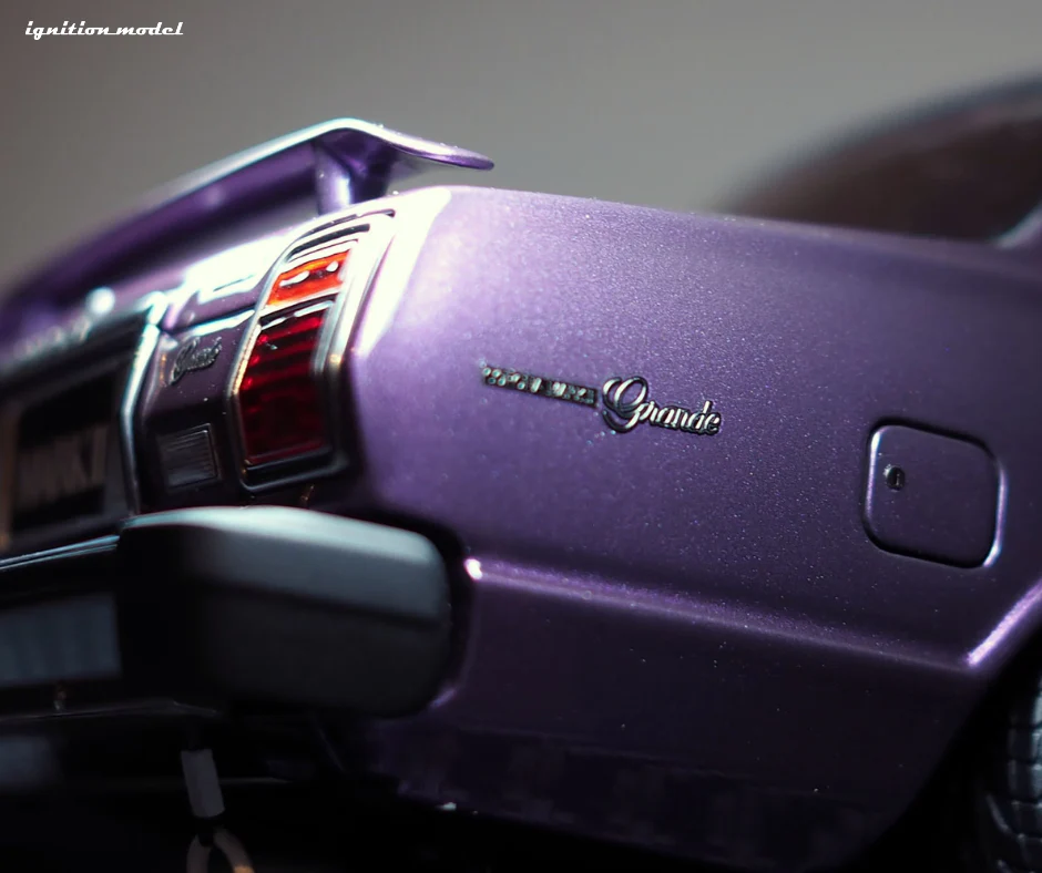 Ignition Model IG3431 1/18 Toyota Mark II Grande MX41 Shakotan Purple Resin