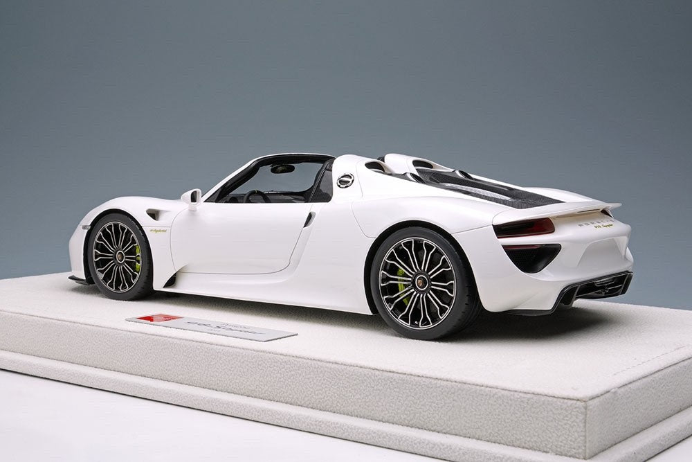 EIDOLON EML045B 1/18 Porsche 918 Spyder 2011 White Resin