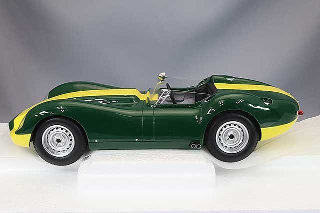 MATRIX MXL1001021 1/18 Jaguar Lister 1958 Jaguar Green