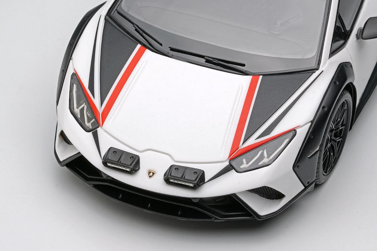 EIDOLON EM738F 1/43 Lamborghini Huracan Sterrato 2024 Matte White Stripe Resin