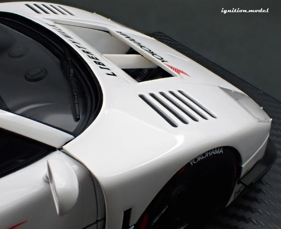 Ignition Model IG3752 1/18 LB-WORKS Ferrari F40 Liberty Walk White