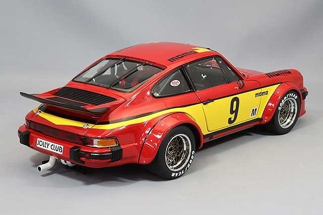 EXOTO RLG19095 1/18 Porsche 934 MOMO Silverstone 1977 No.9