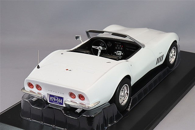 Norev NO189038 1/18 Chevrolet Corvette Convertible 1969 White