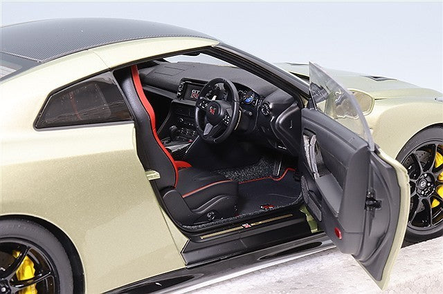 MOTORHELIX FS-M83515 1/18 Nissan GT-R R35 T-Spec 2022 Jade